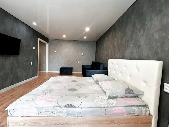 ул. Курчатова, 9