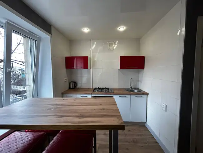 ул. Курчатова, 9