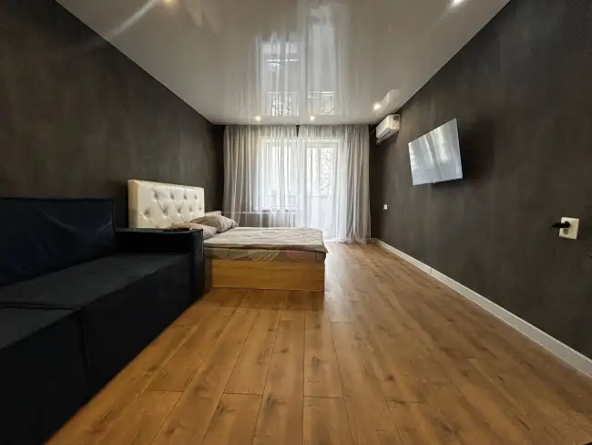 ул. Курчатова, 9