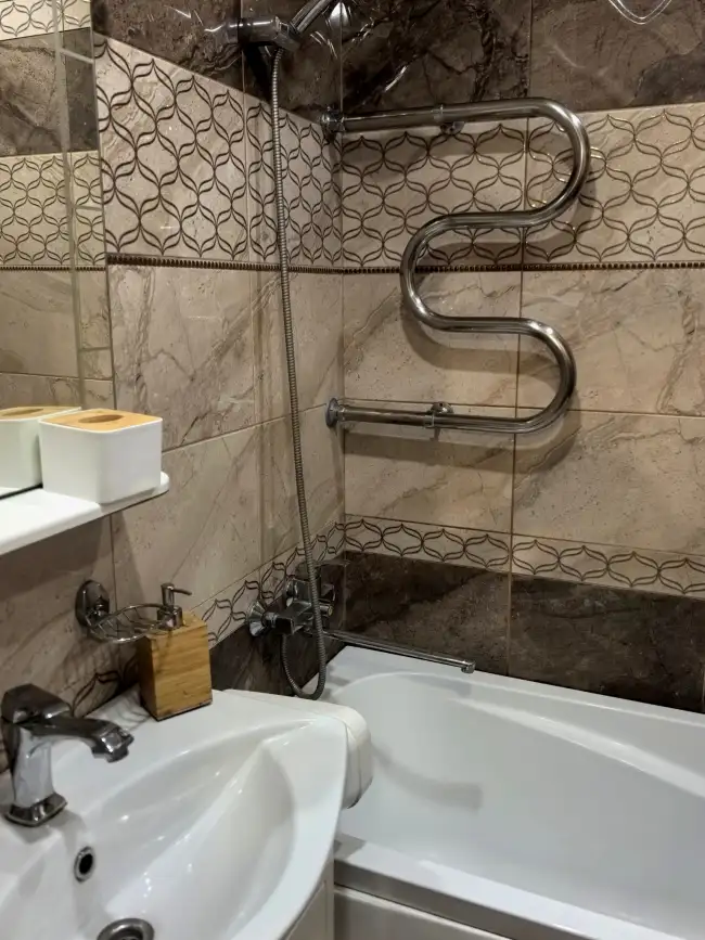 ул. 33 Армии, 21