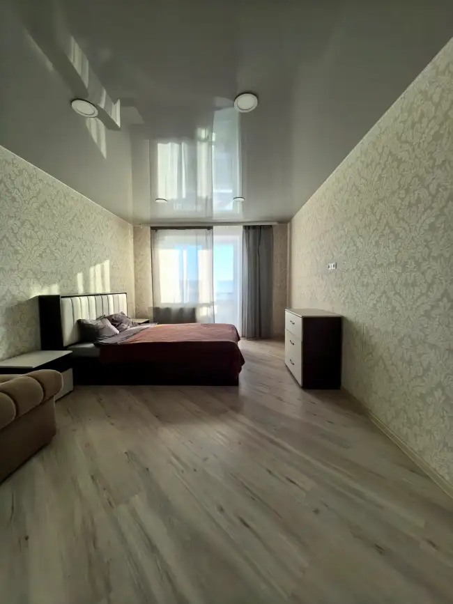 ул. 33 Армии, 21