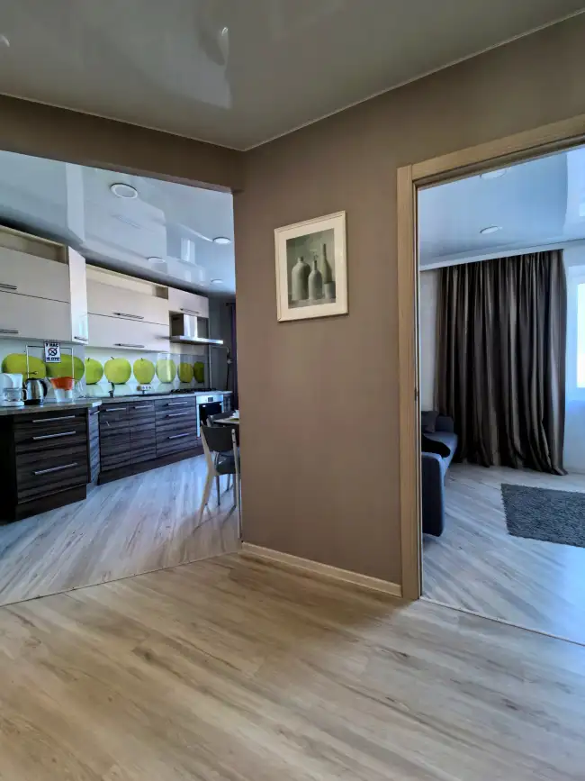 ул. 33 Армии, 21