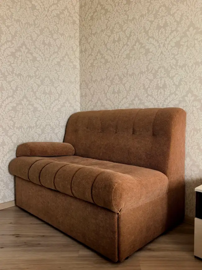 ул. 33 Армии, 21