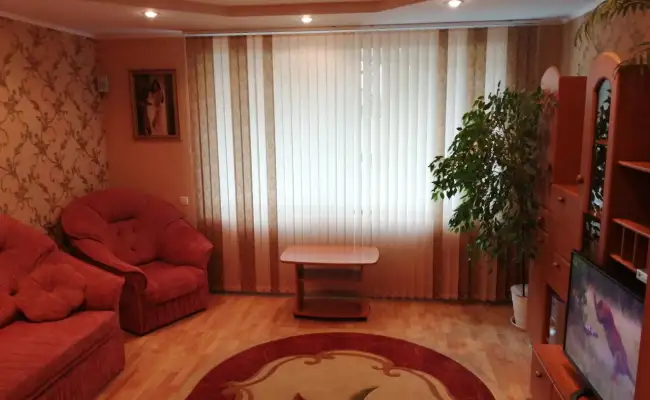 ул. Локомотивная, 5/2