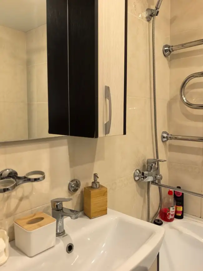 ул. Богатырева, 32/1