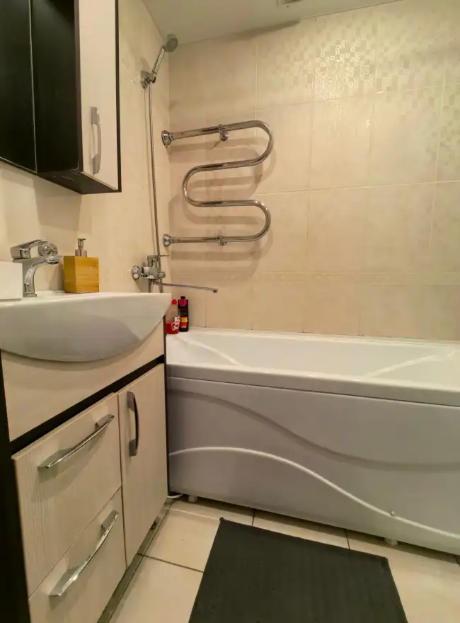 ул. Богатырева, 32/1