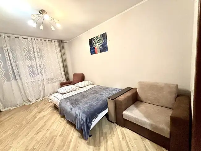 Бакинская  18/1