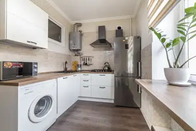 пр. Ленина, 35