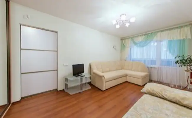 пр. Пушкина, 38