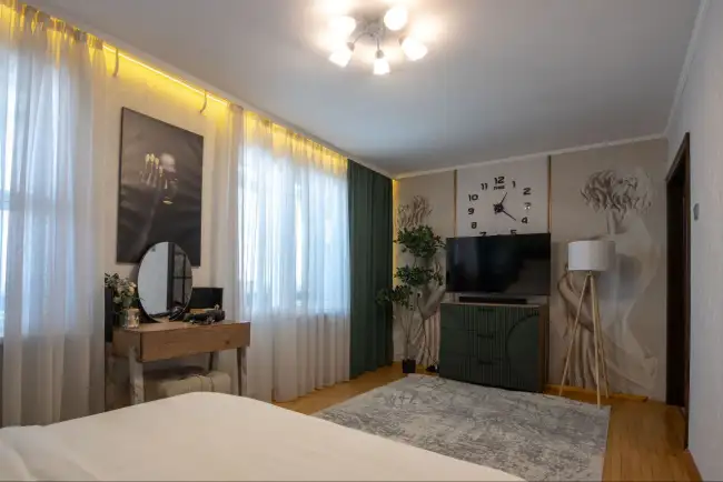 ул.Братьев Лизюковых,30