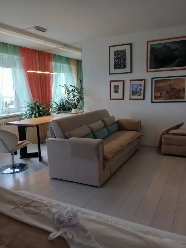 Брест,  ул.Папанина,5