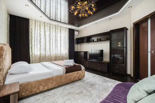 Притыцкого 87