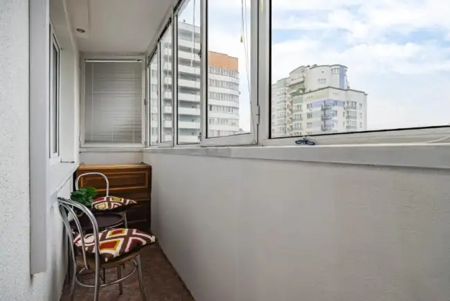 Притыцкого 87