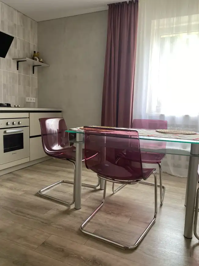 Кирова 133/1