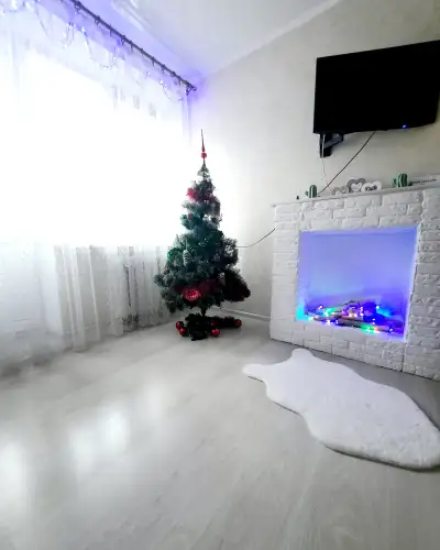 Проспект Космонавтов, 35