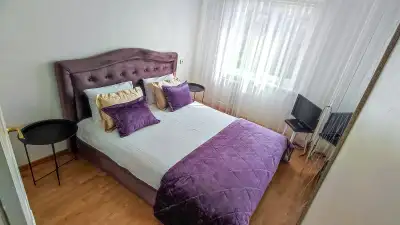 Суворова 25
