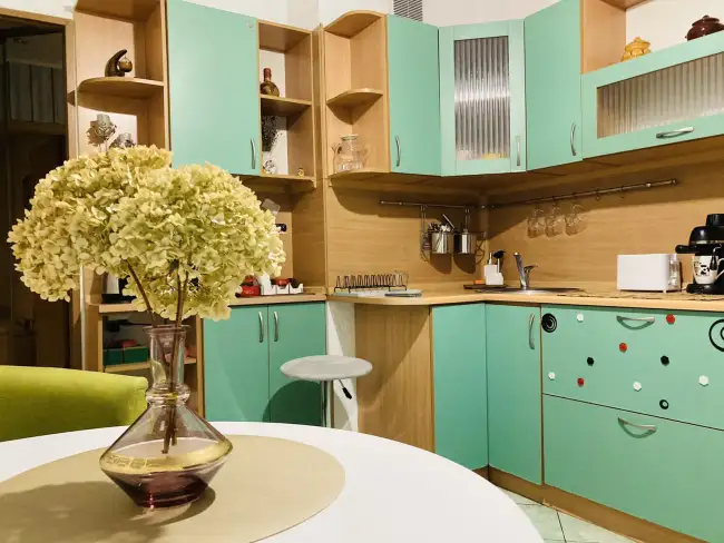 Парковая 142а