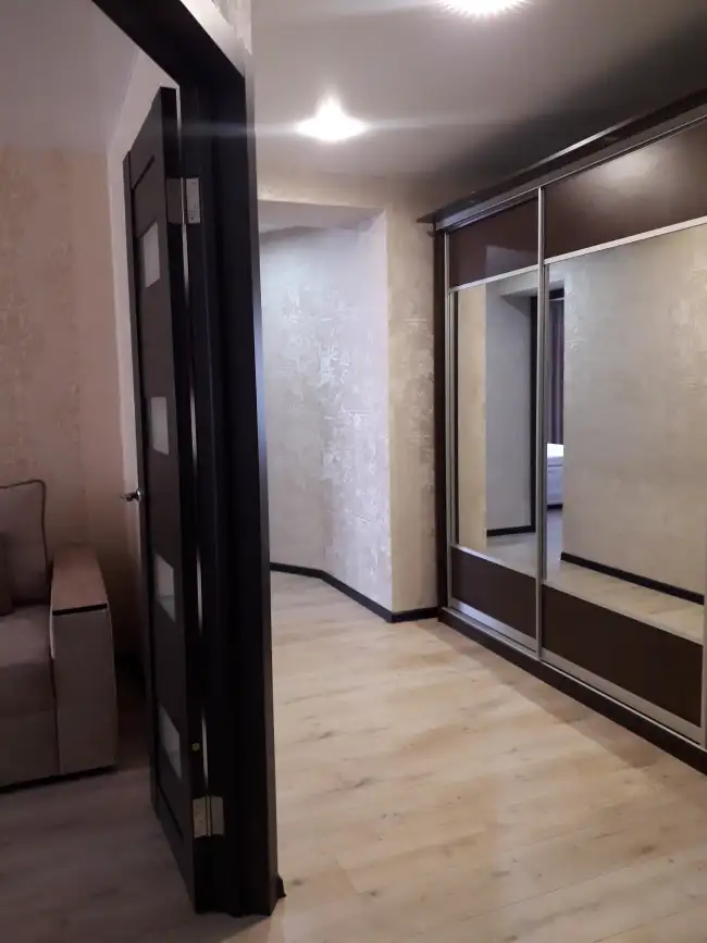 улица Космонавтов, 2