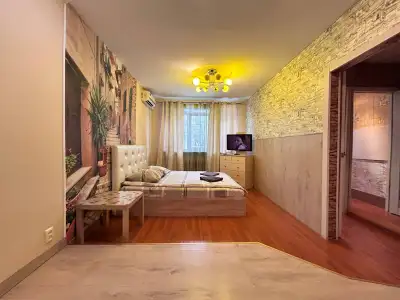 проспект Победы, 12