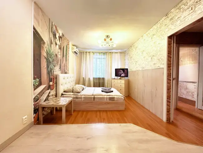 проспект Победы, 12