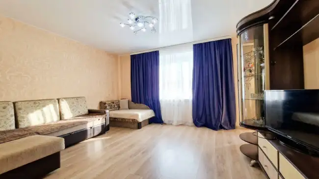 Свиридова 16 а