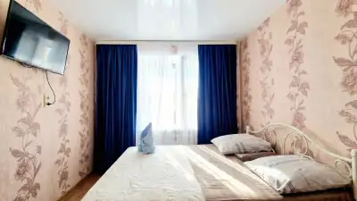 Свиридова 16 а