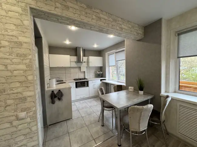 Черняховского 6/3