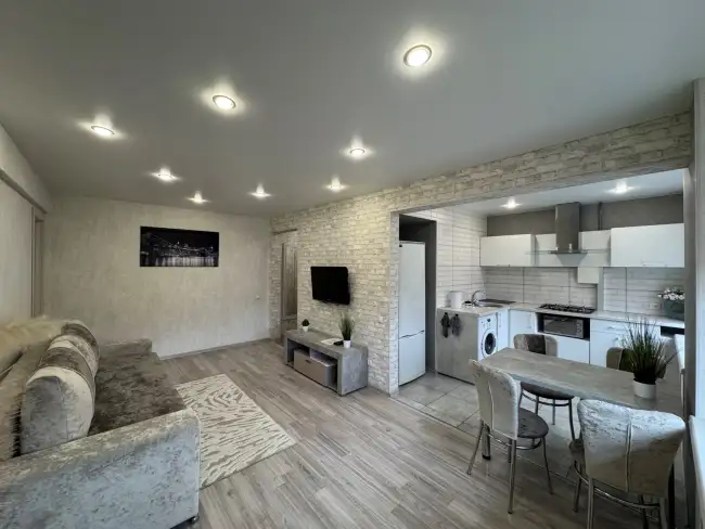 Черняховского 6/3