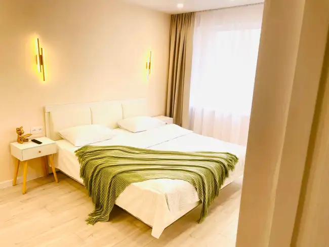 Молодежная 99