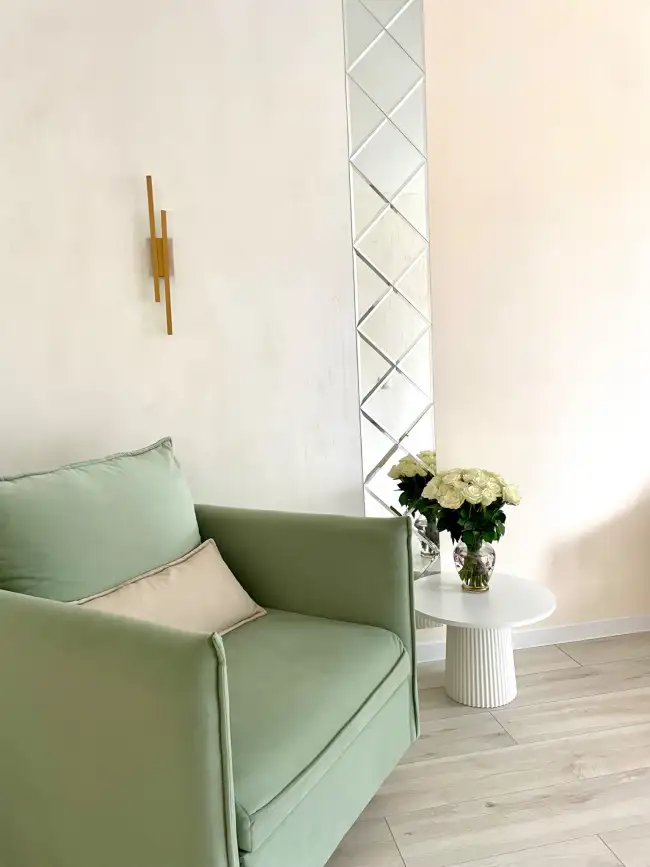 Молодежная 99