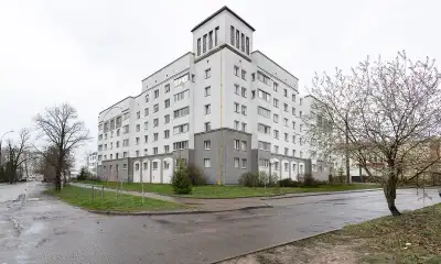 Грушевская 11 б