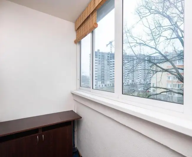 Грушевская 11 б