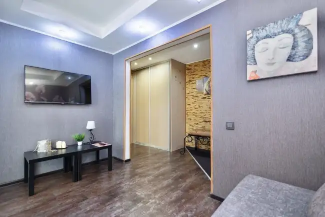 Грушевская 11 б