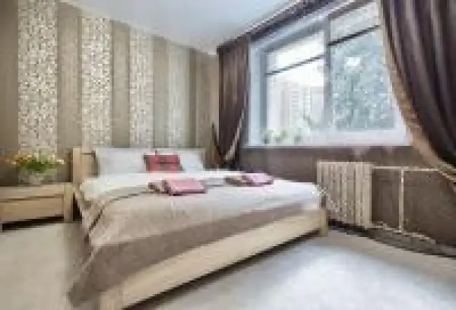 Грушевская 11 б