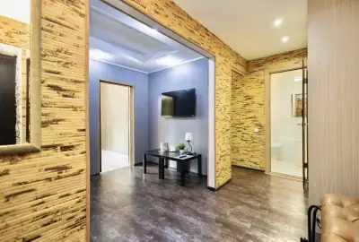 Грушевская 11 б