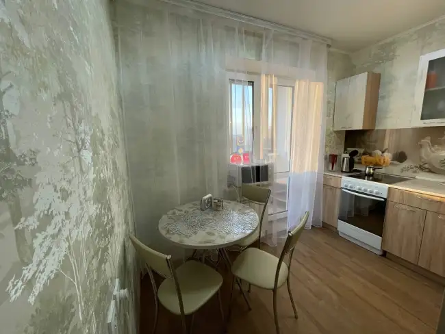 Черняховского , 33