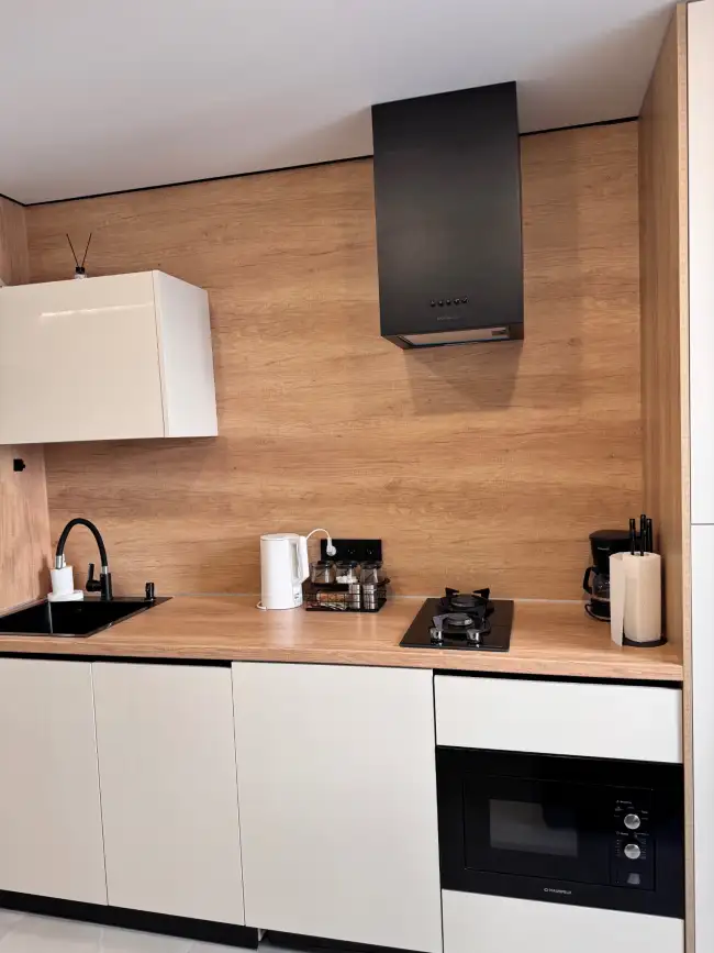 Савицкого 18