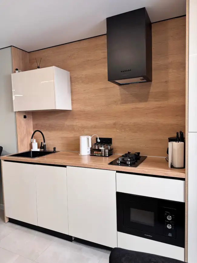 Савицкого 18