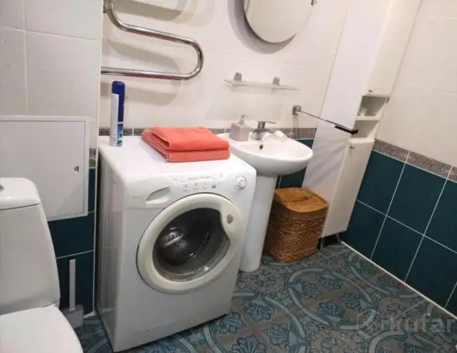 Микрорайон 16, Д. 38