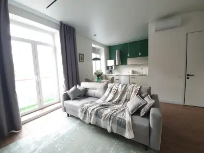 Пр-т Космонавтов, 29