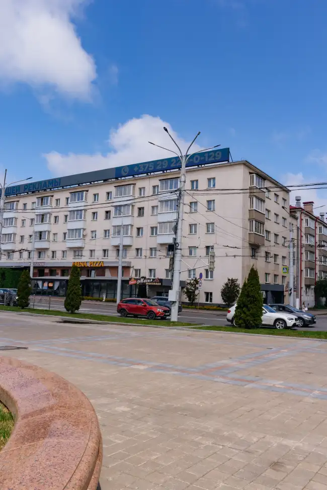 Жесткова 8