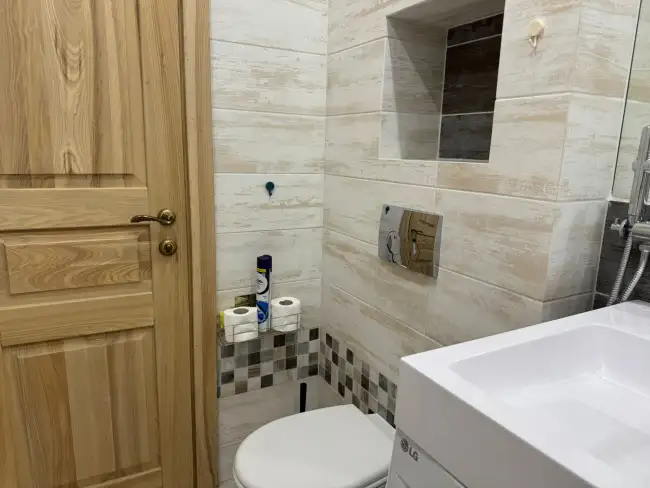 Замковая 15
