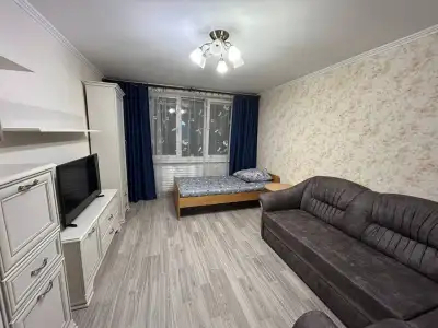 Слуцк, Молодежная, 8