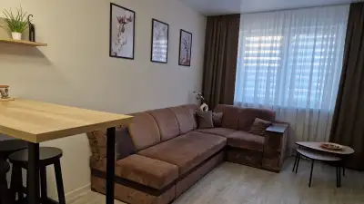 Курчатова 22