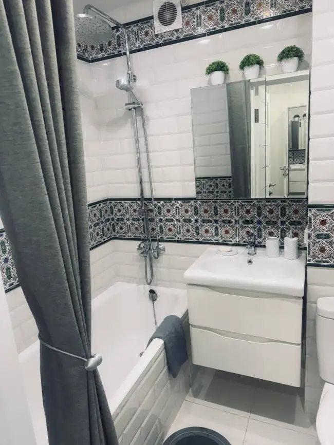 Голубева 16/1