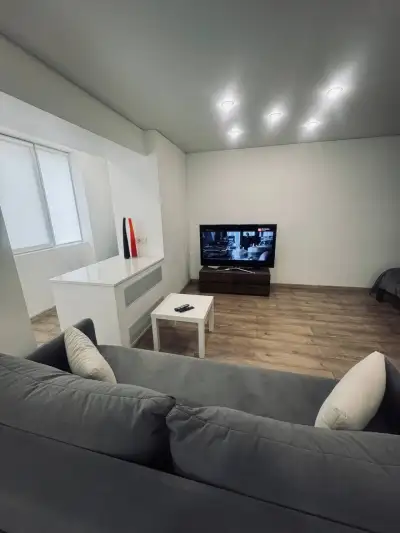 Голубева 16/1