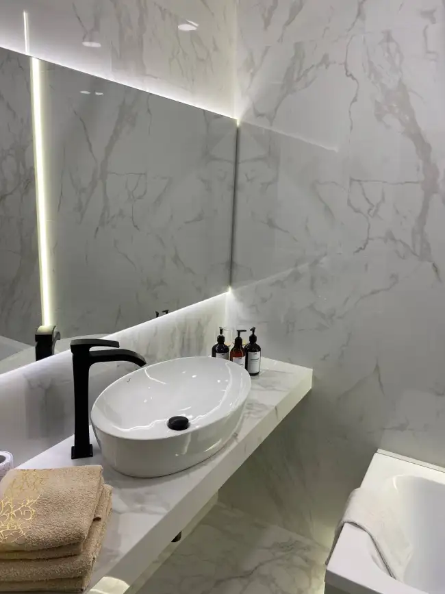 ул. Игоря Лученка 25