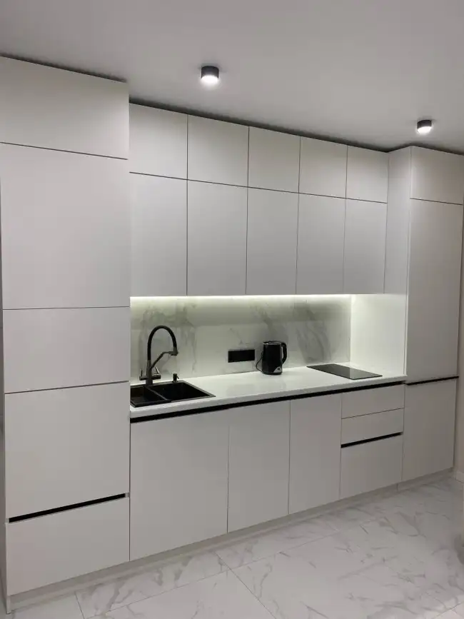 ул. Игоря Лученка 25