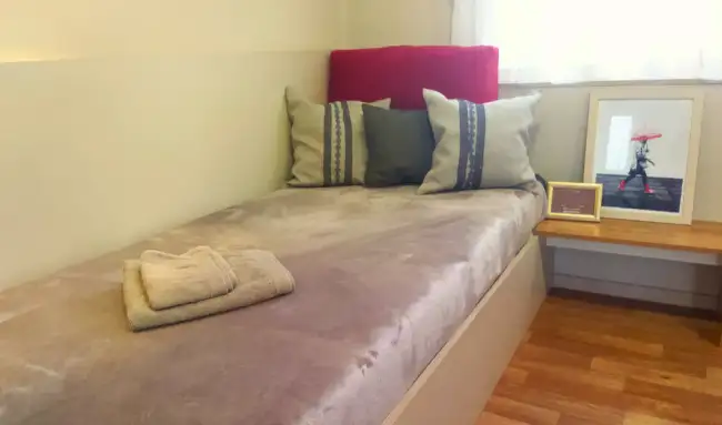 ул. Бялыницкого-Бирули 25