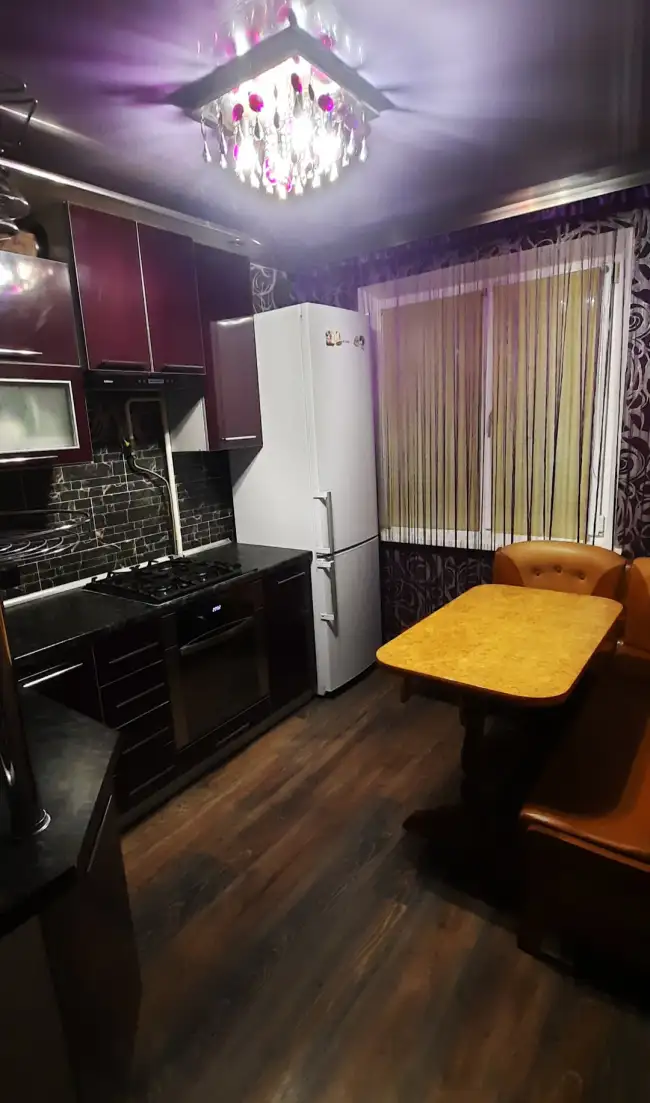 Первомайская 183